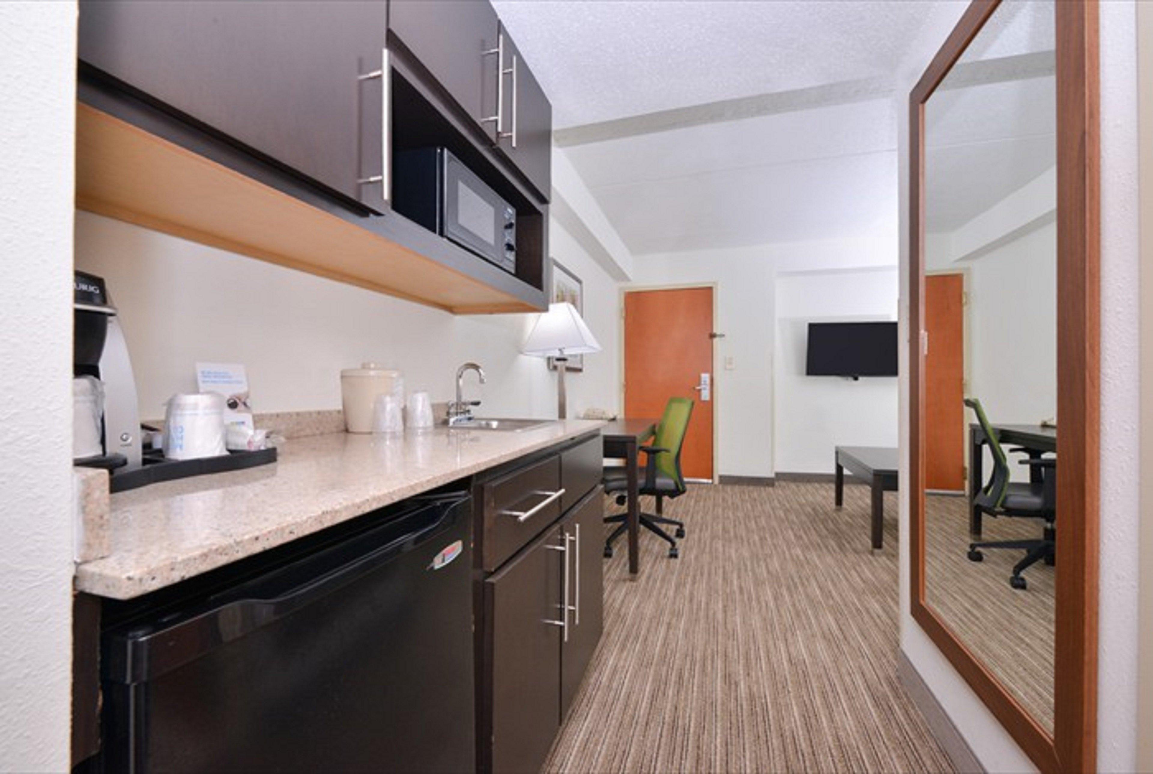 Holiday Inn Express Hotel & Suites Mooresville - Lake Norman By Ihg Buitenkant foto