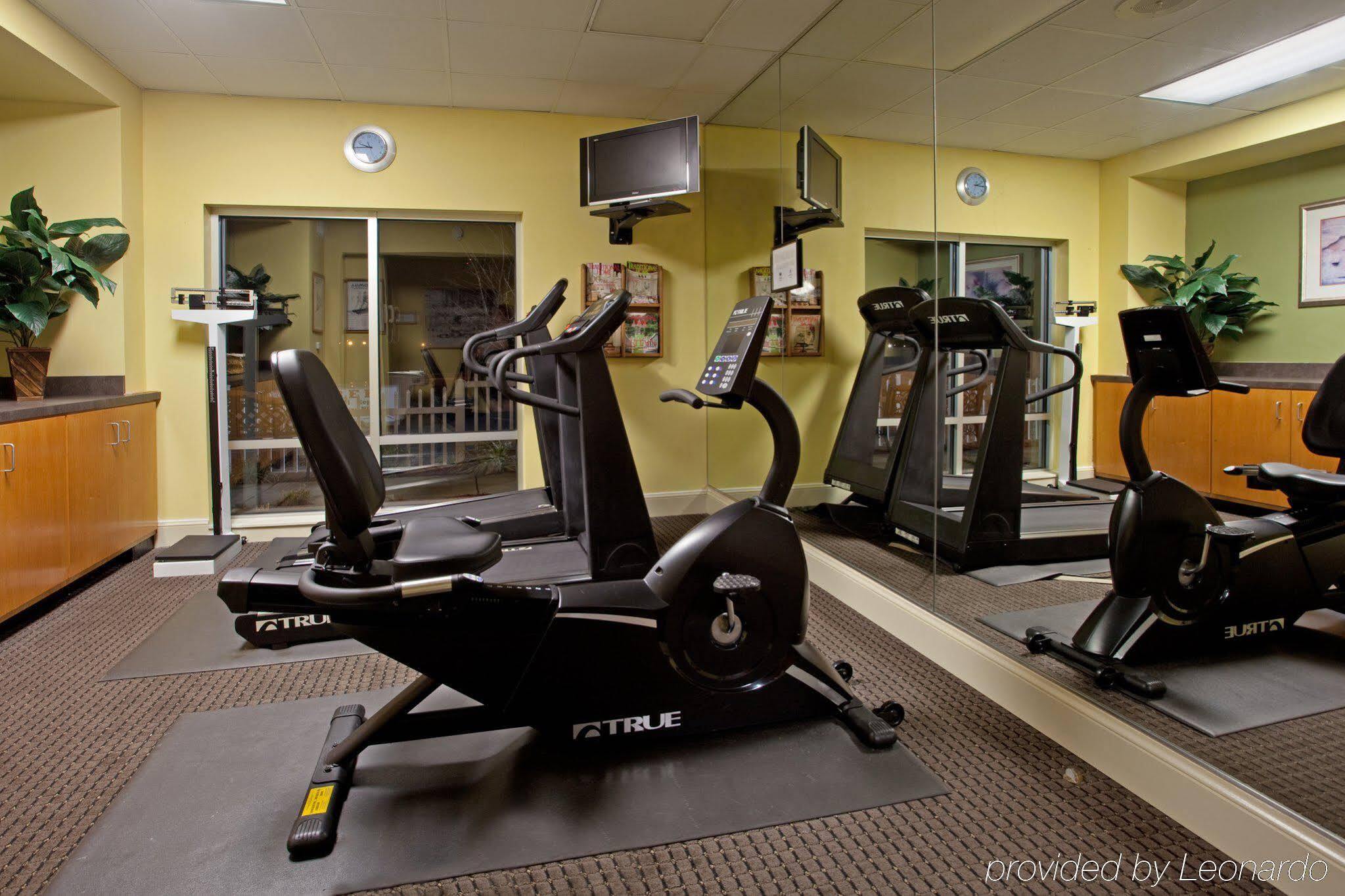 Holiday Inn Express Hotel & Suites Mooresville - Lake Norman By Ihg Buitenkant foto